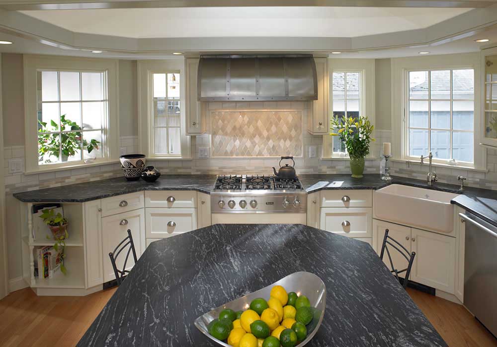 Frosted Glass Shaker Kitchen Cabinet